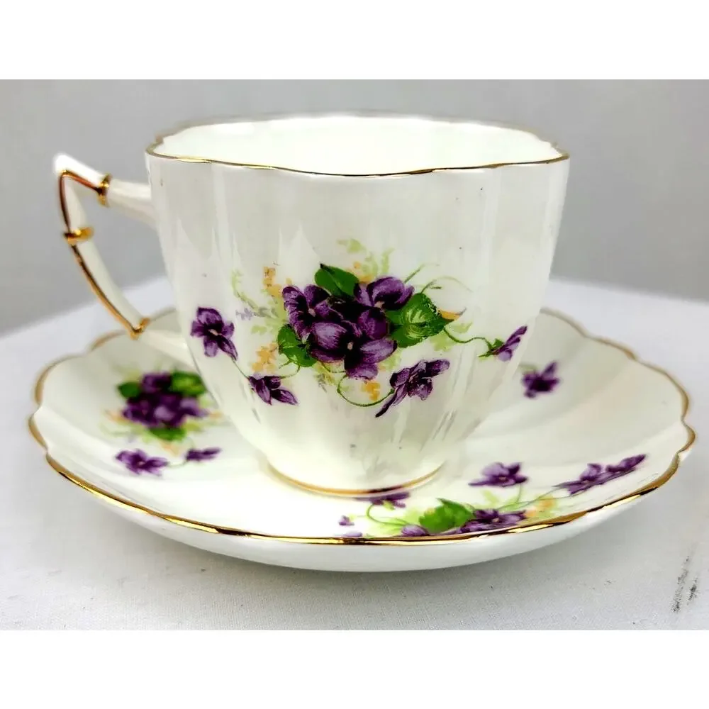VNTG Victorian C and E Bone China Fluted Teacup Saucer Purple Violets No Flaws